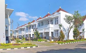 Azhima Resort And Convention